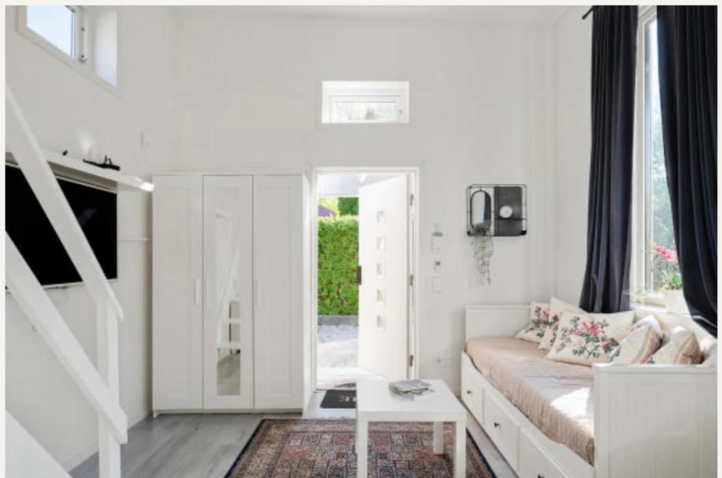 Apartament Fresh Happy Little House, 35 M2 In Taeby Sztokholm Zewnętrze zdjęcie